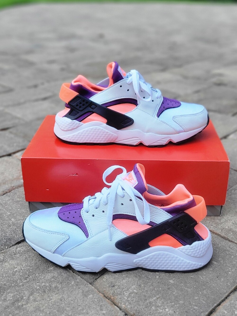Nike Air Huarache 'Bright Mango'